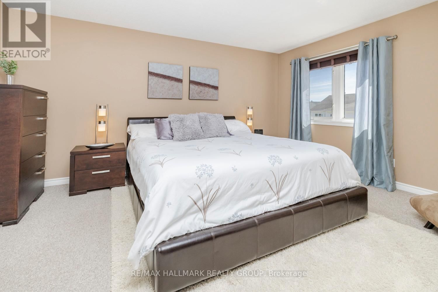 233 SADDLESMITH CIRCLE Image 25