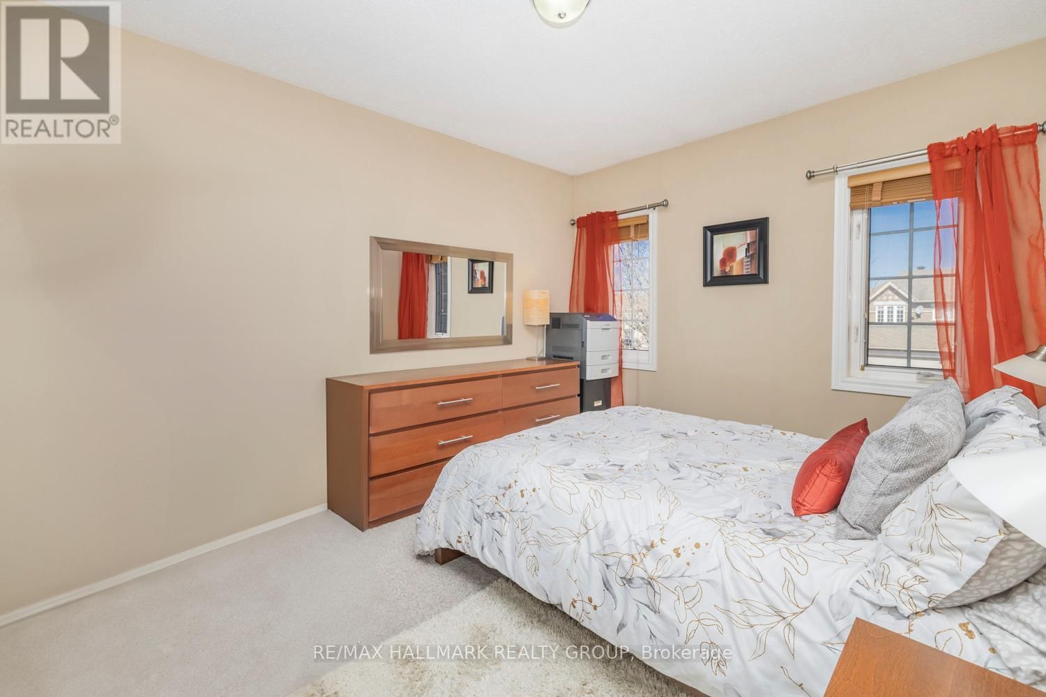 233 SADDLESMITH CIRCLE Image 29