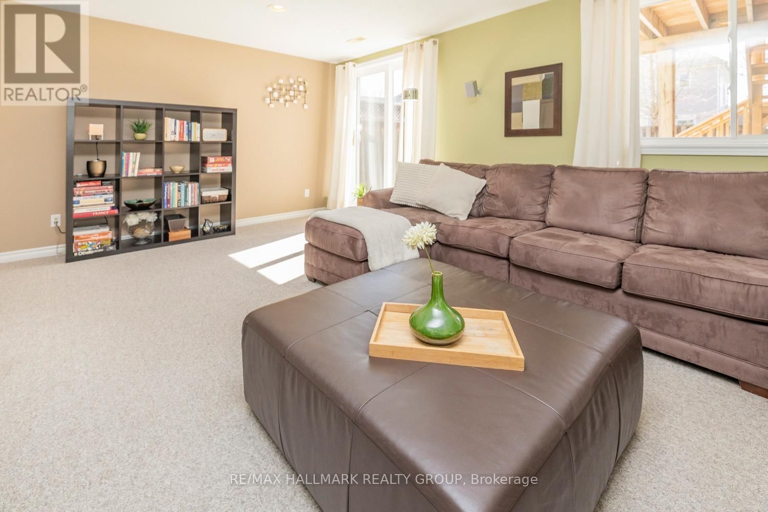 233 SADDLESMITH CIRCLE Image 33
