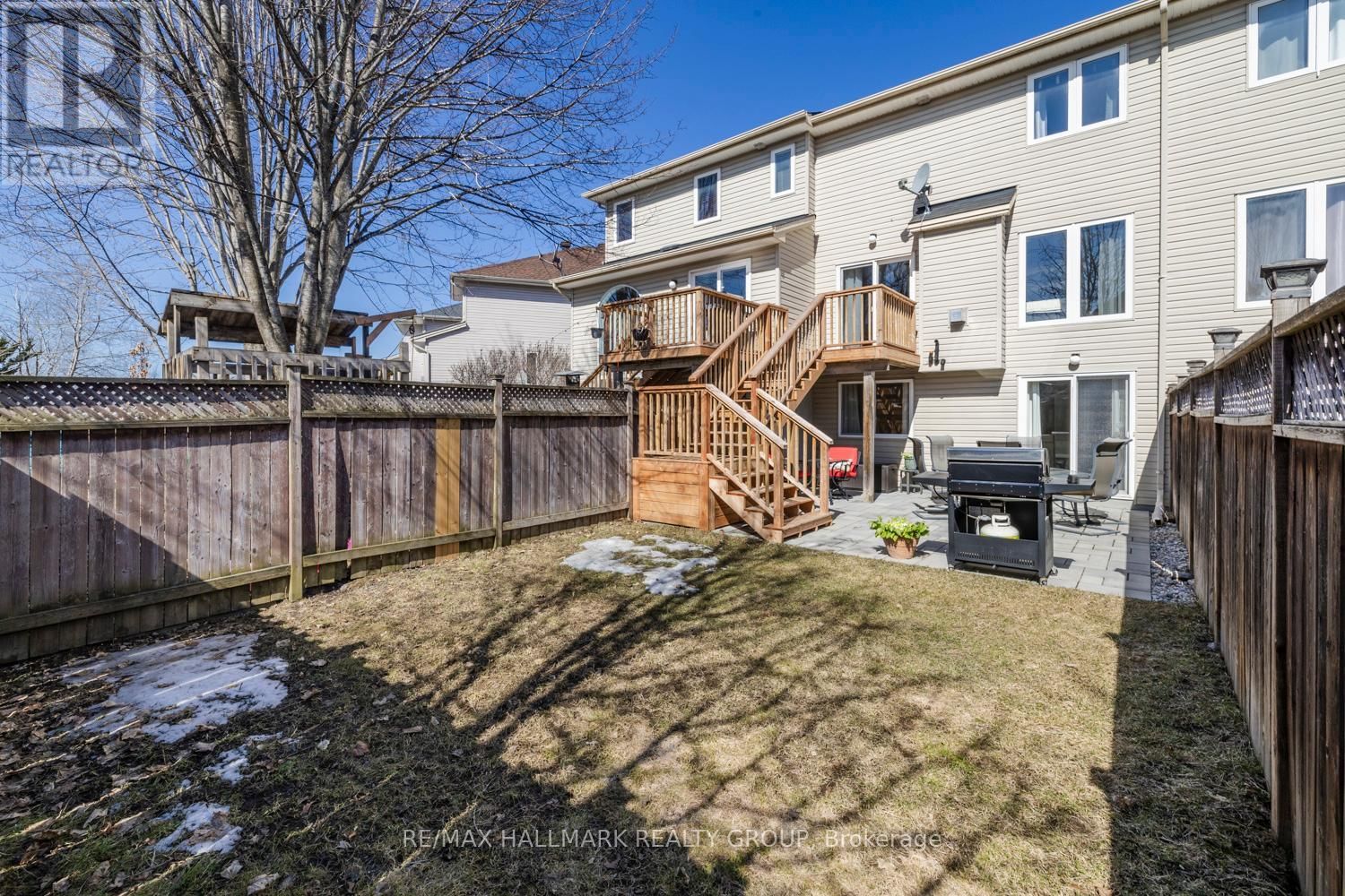 233 SADDLESMITH CIRCLE Image 39