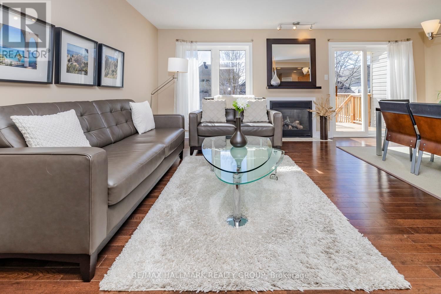 233 SADDLESMITH CIRCLE Image 6