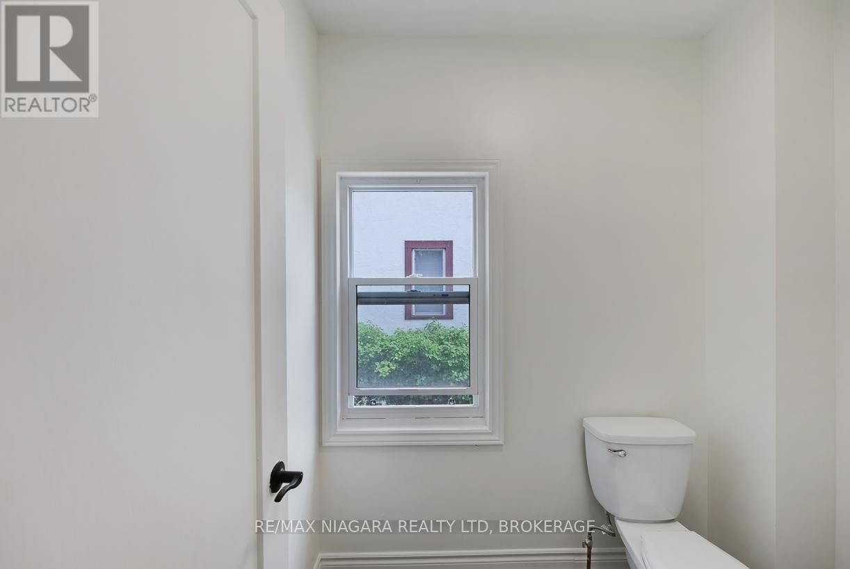 20 RANDOLPH STREET Image 17