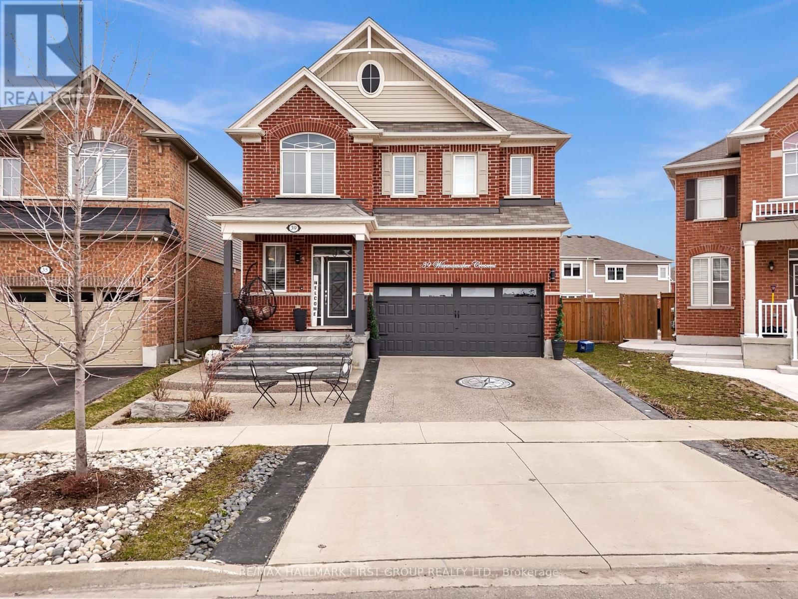 39 WANNAMAKER CRESCENT Image 1