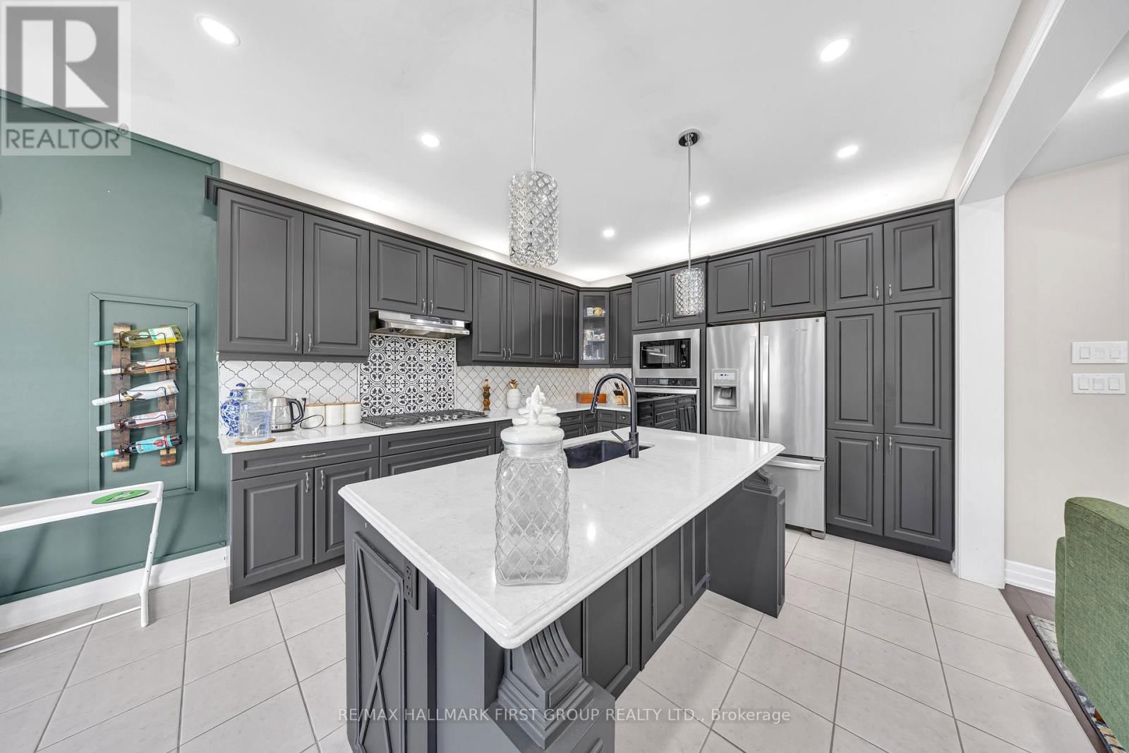 39 WANNAMAKER CRESCENT Image 15