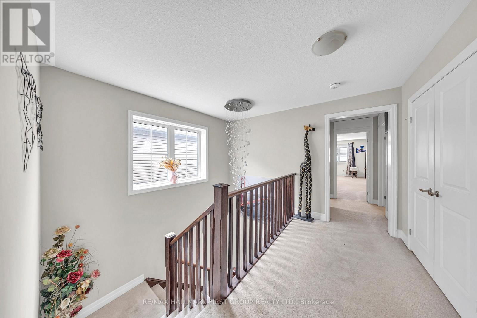 39 WANNAMAKER CRESCENT Image 20