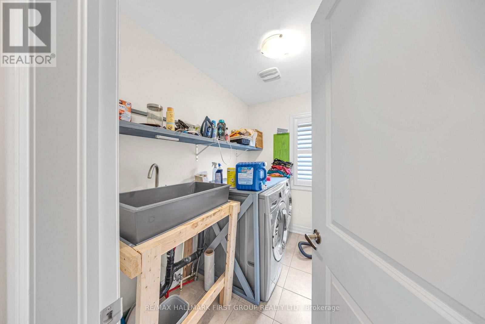 39 WANNAMAKER CRESCENT Image 28
