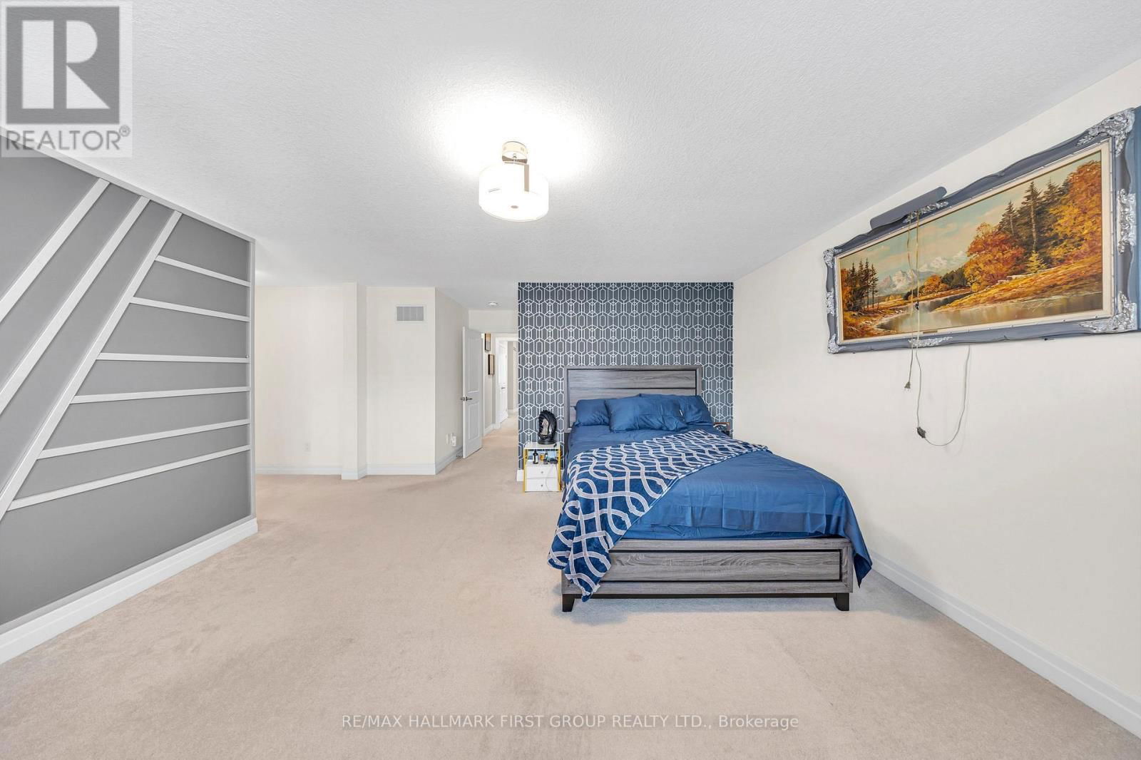 39 WANNAMAKER CRESCENT Image 31