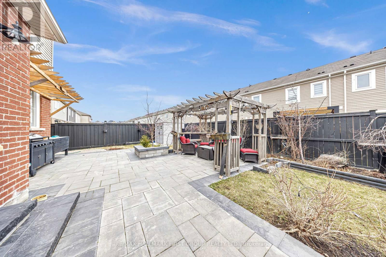 39 WANNAMAKER CRESCENT Image 38