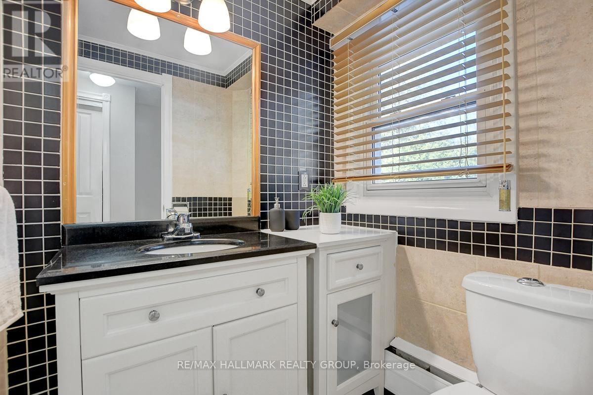 17 BRIGADE AVENUE Image 10