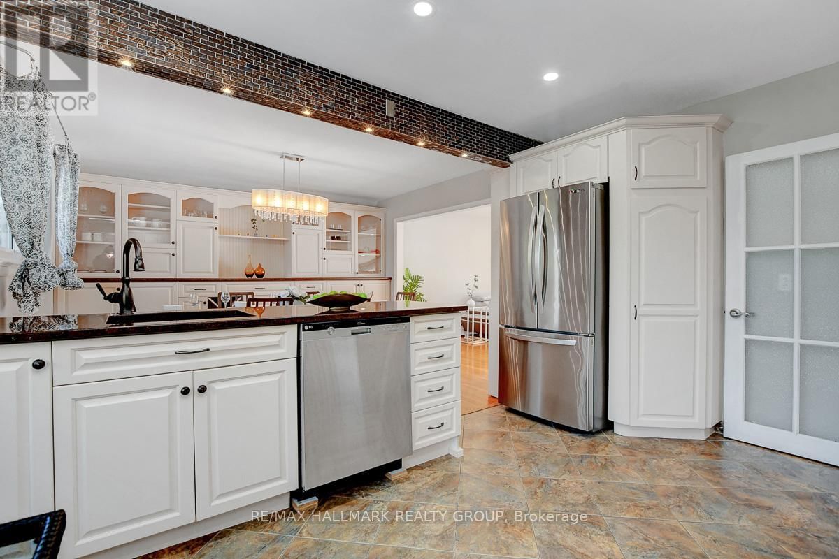 17 BRIGADE AVENUE Image 21