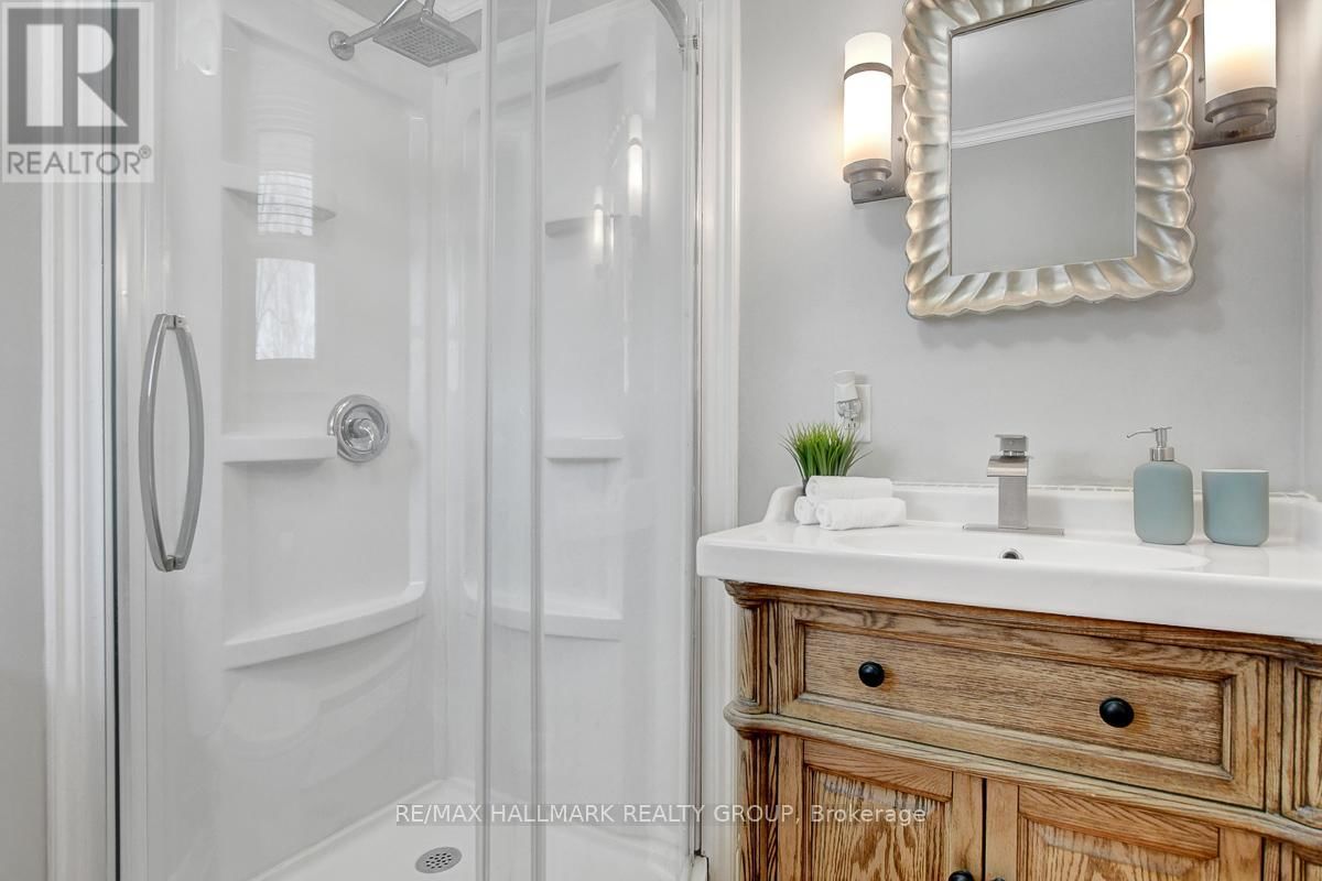 17 BRIGADE AVENUE Image 27