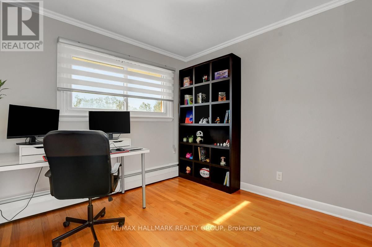 17 BRIGADE AVENUE Image 32