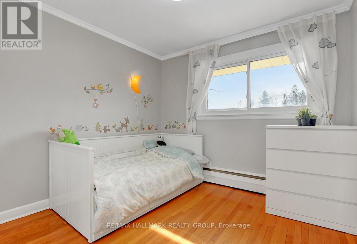 17 BRIGADE AVENUE Image 33