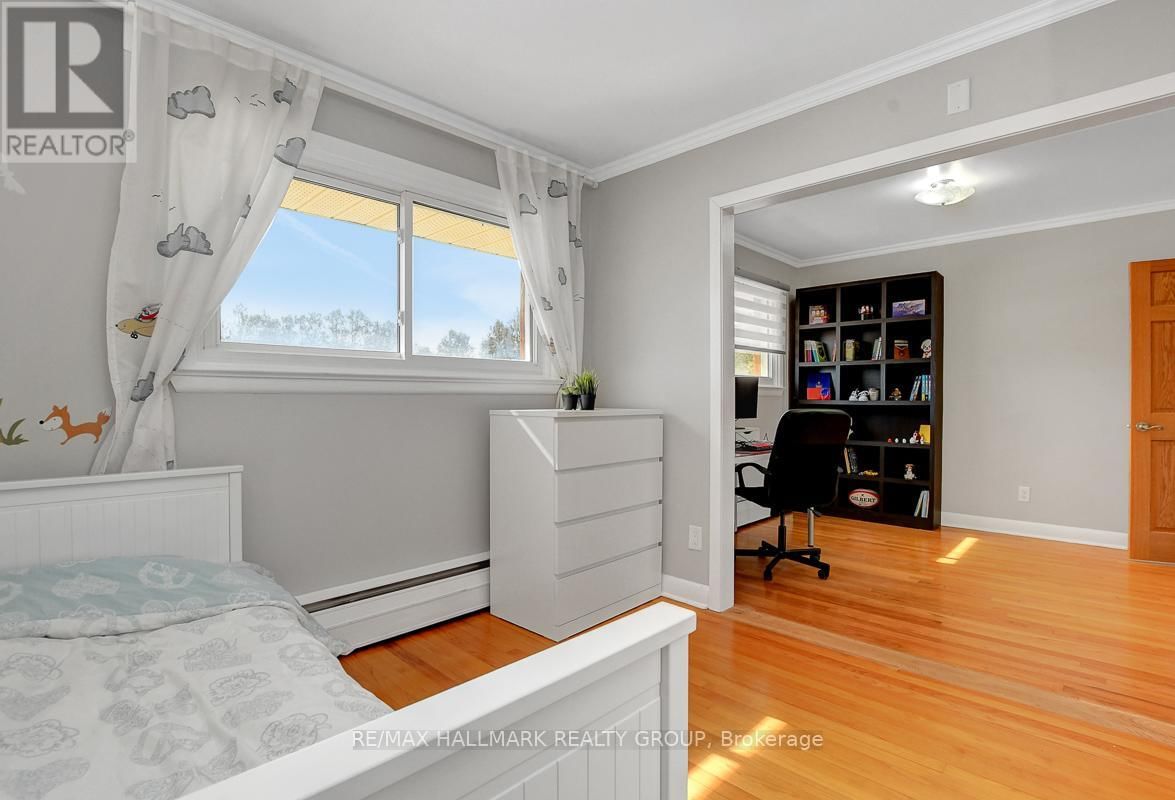 17 BRIGADE AVENUE Image 34