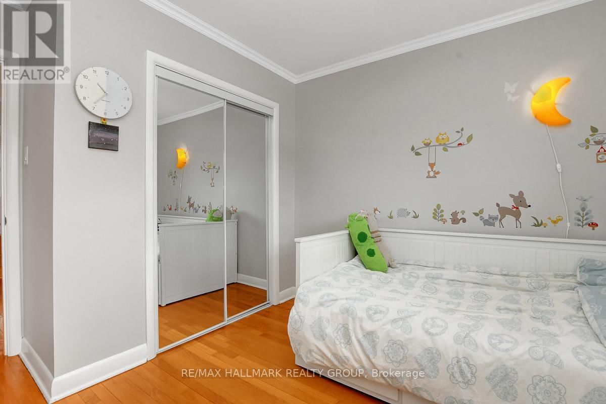 17 BRIGADE AVENUE Image 35