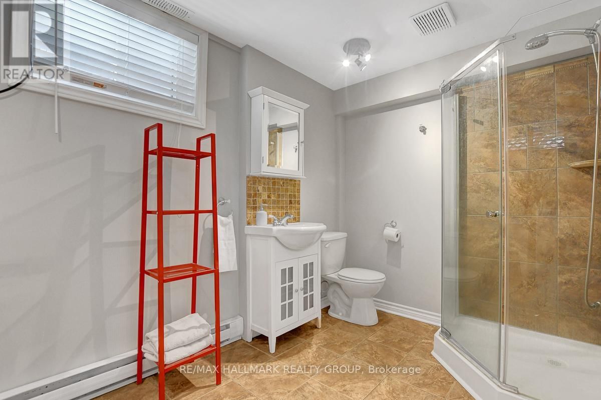 17 BRIGADE AVENUE Image 43