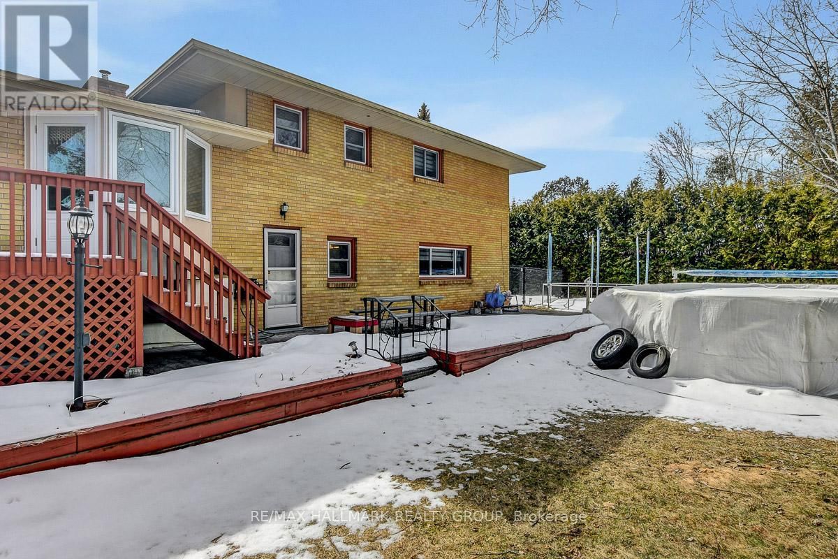 17 BRIGADE AVENUE Image 45