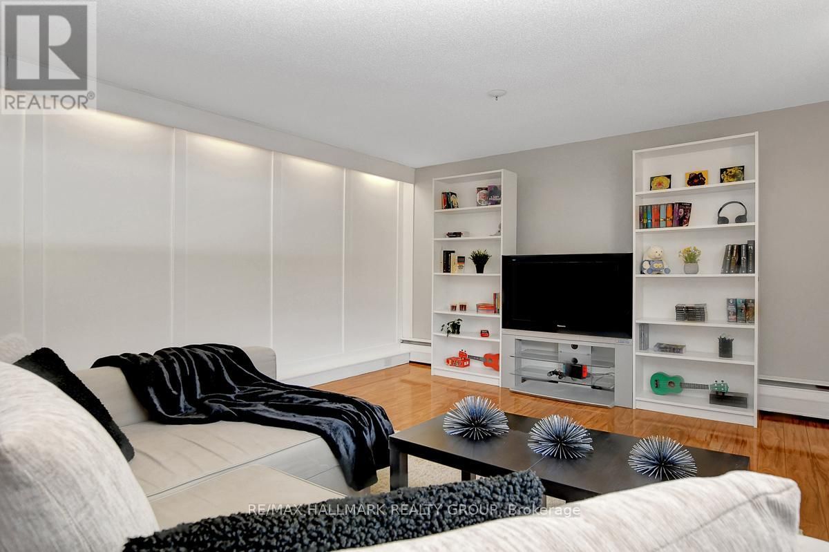 17 BRIGADE AVENUE Image 7