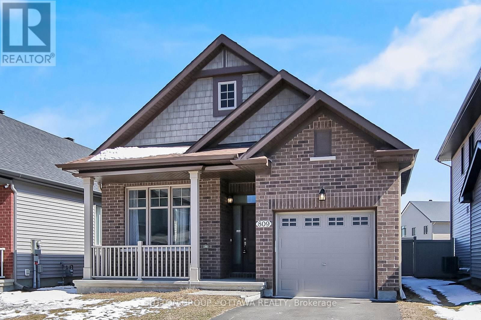 809 CARNELIAN CRESCENT Image 2