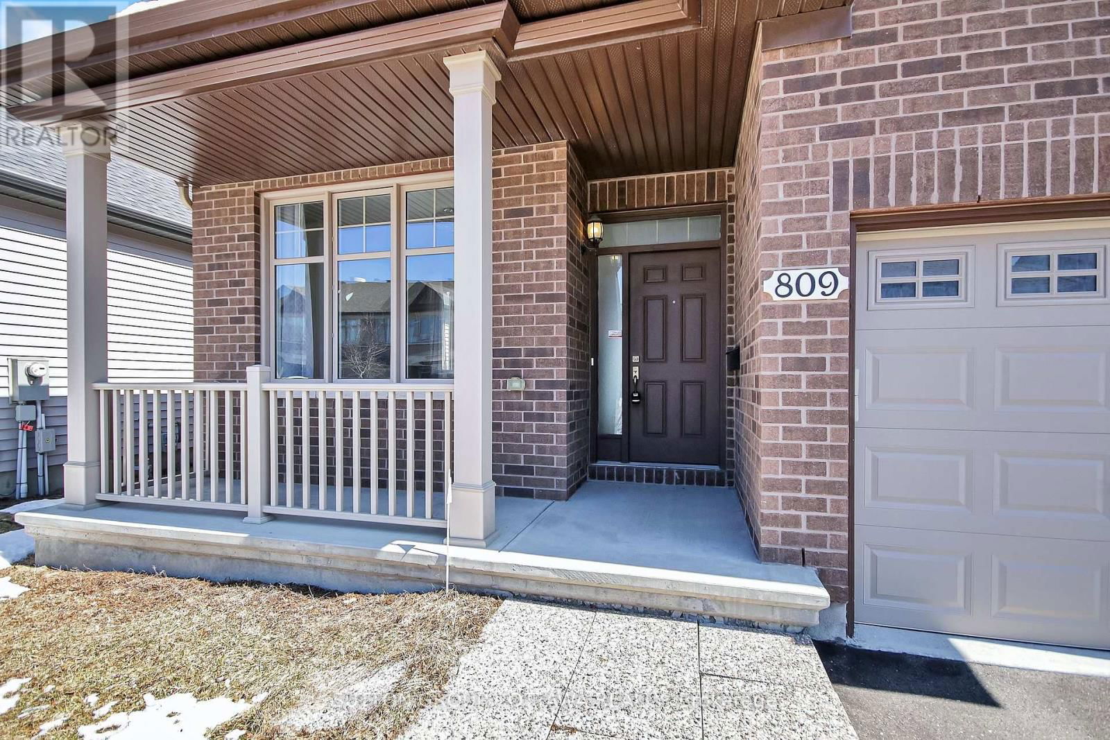 809 CARNELIAN CRESCENT Image 3