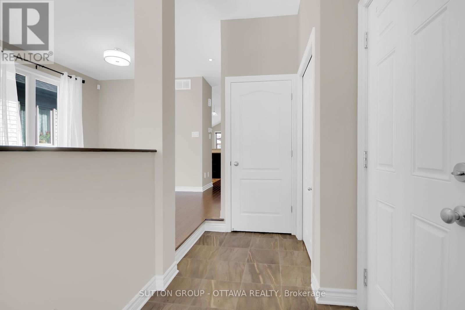 809 CARNELIAN CRESCENT Image 5