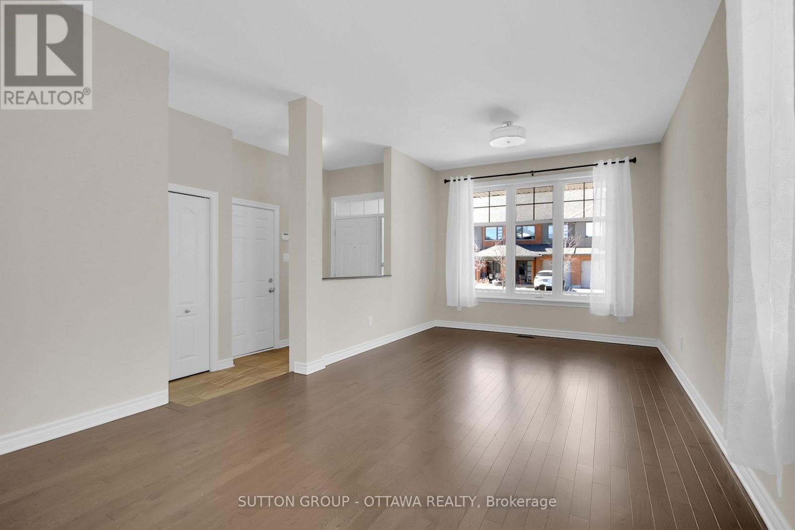 809 CARNELIAN CRESCENT Image 6