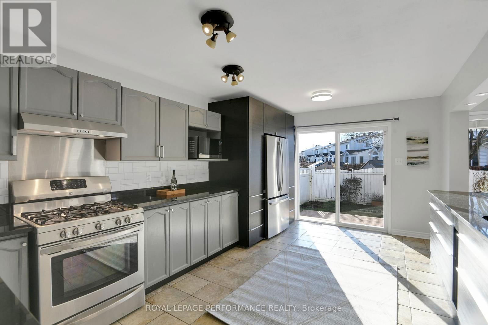 1896 NORTHLANDS DRIVE Image 7