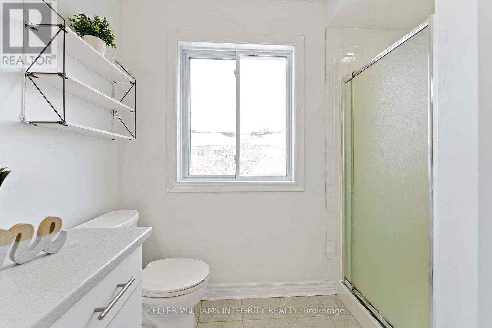 58 SHEPPARD'S GLEN AVENUE Image 19