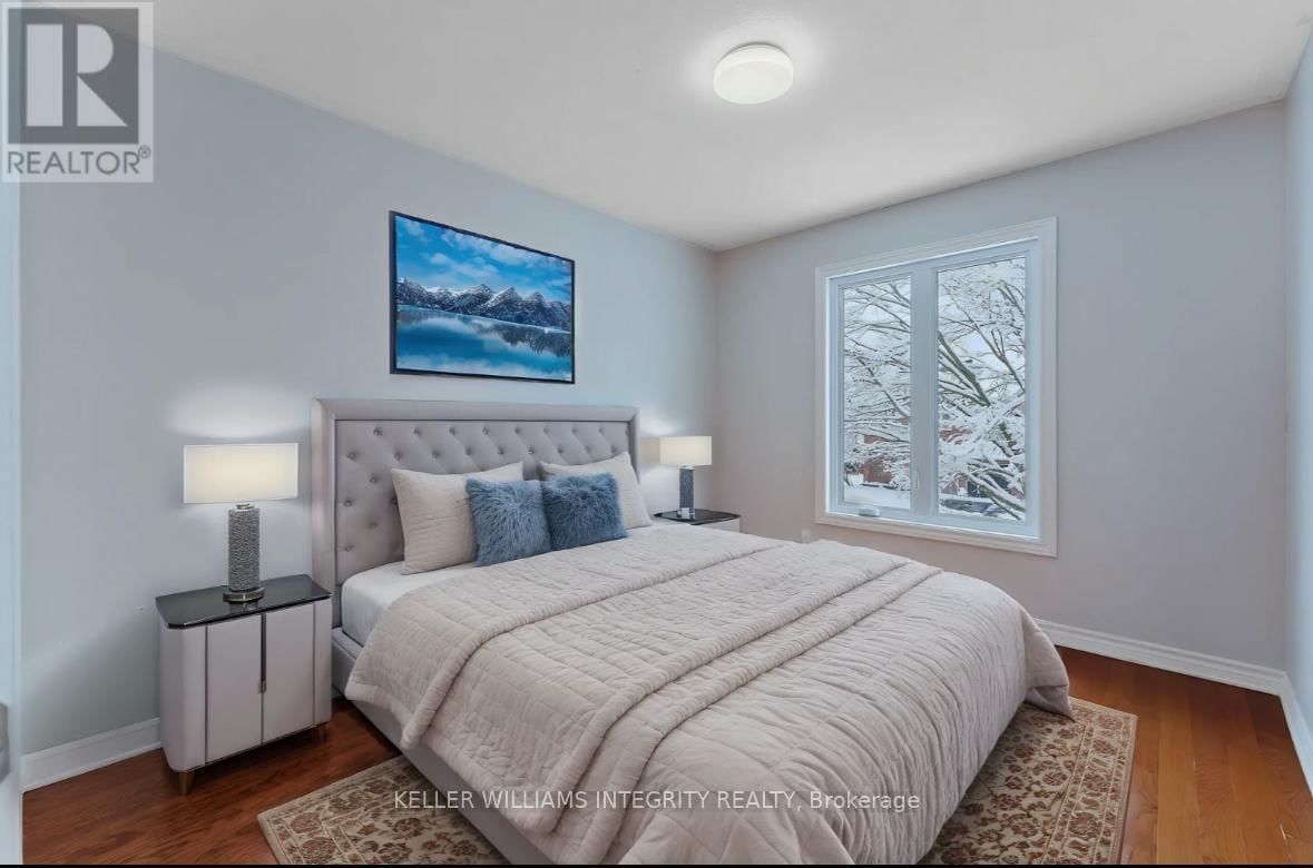58 SHEPPARD'S GLEN AVENUE Image 25