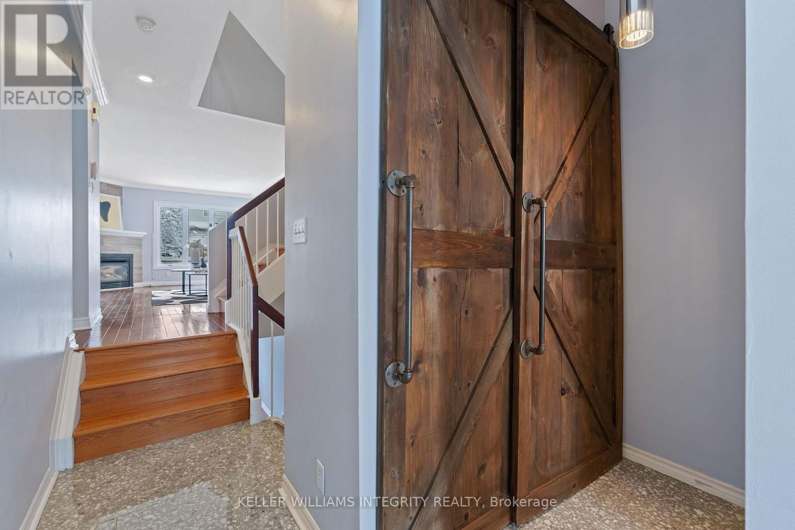 58 SHEPPARD'S GLEN AVENUE Image 4