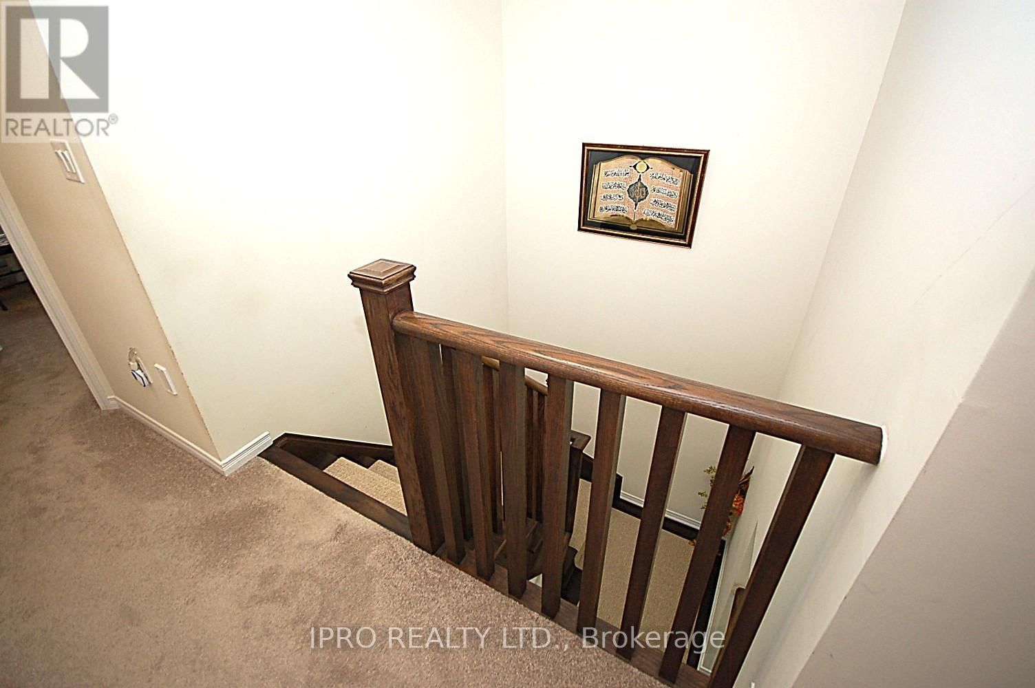 174 MACLACHLAN AVENUE Image 15