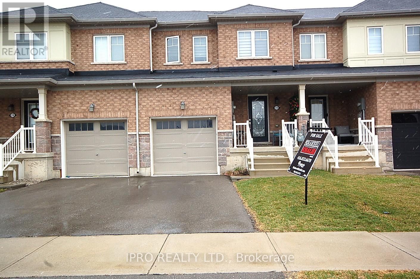 174 MACLACHLAN AVENUE Image 2