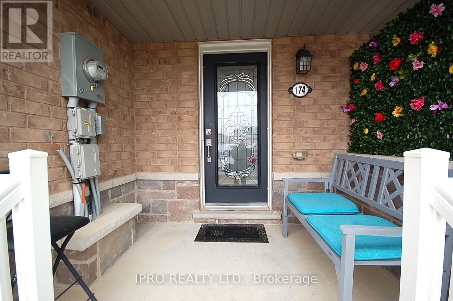 174 MACLACHLAN AVENUE Image 4