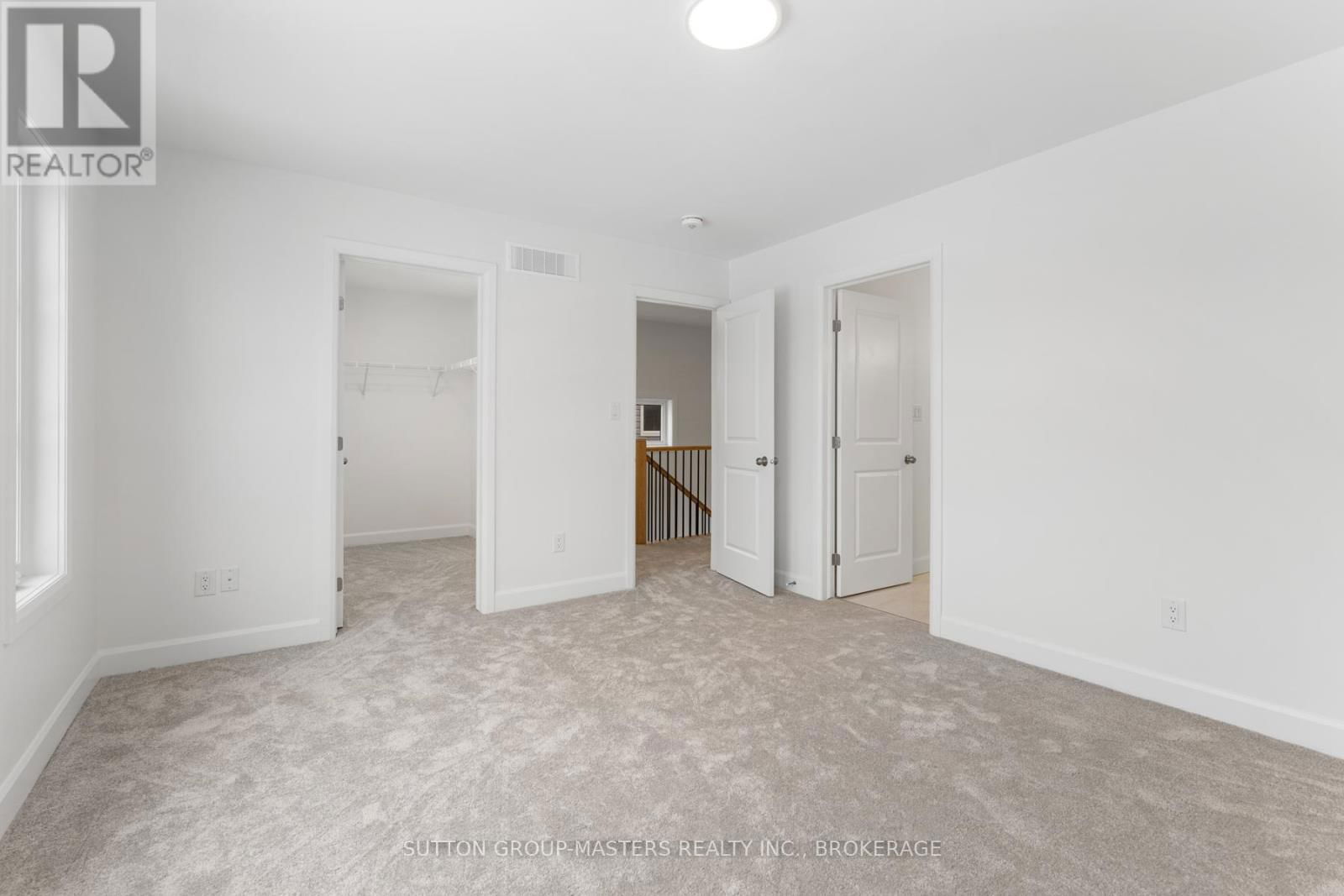 203 SUPERIOR DRIVE Image 16