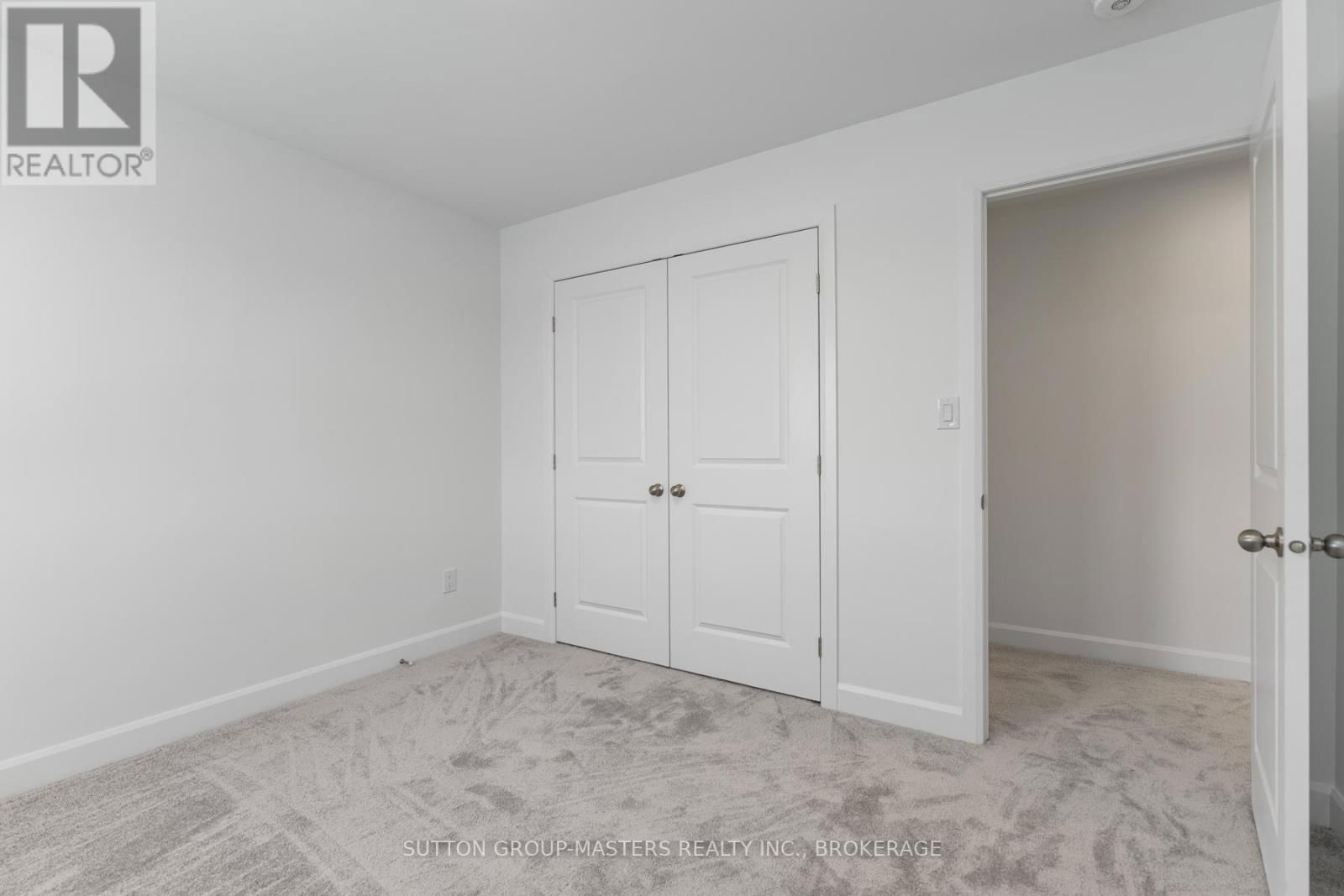 203 SUPERIOR DRIVE Image 30