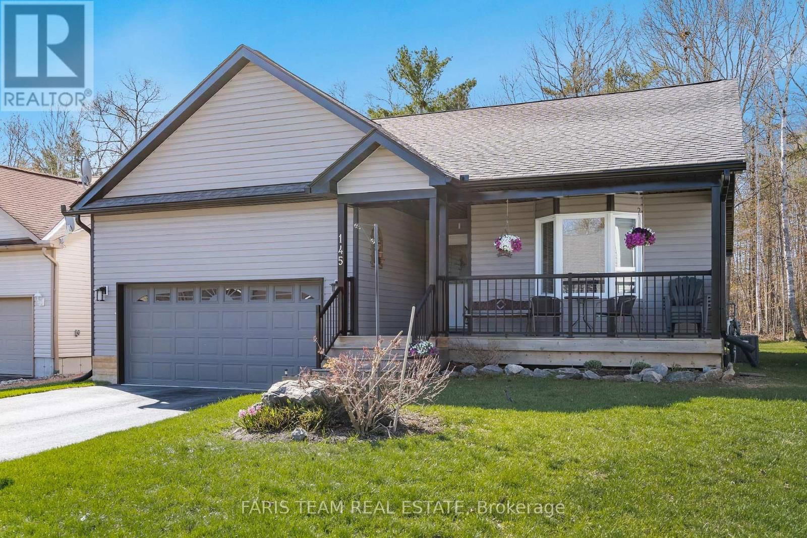 145 PINERIDGE GATE Image 3