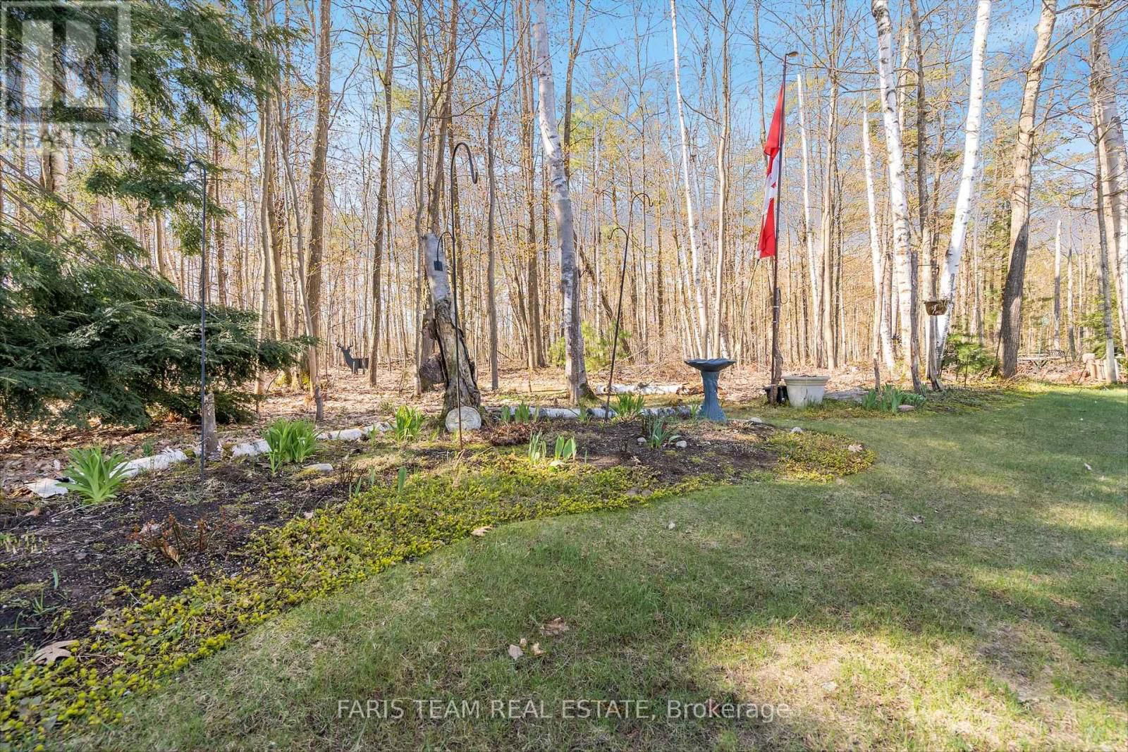 145 PINERIDGE GATE Image 31