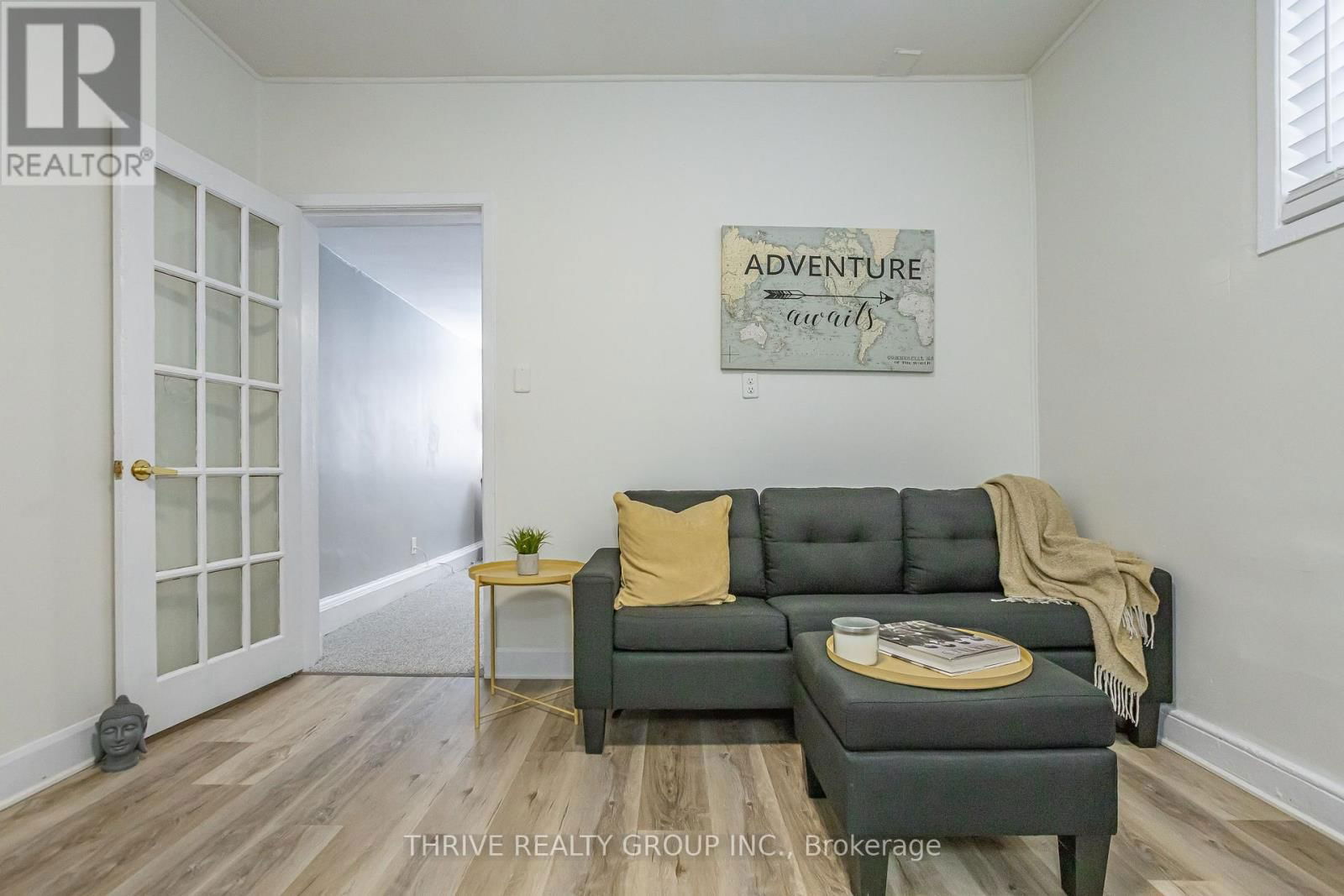 137 WELLINGTON STREET Image 33