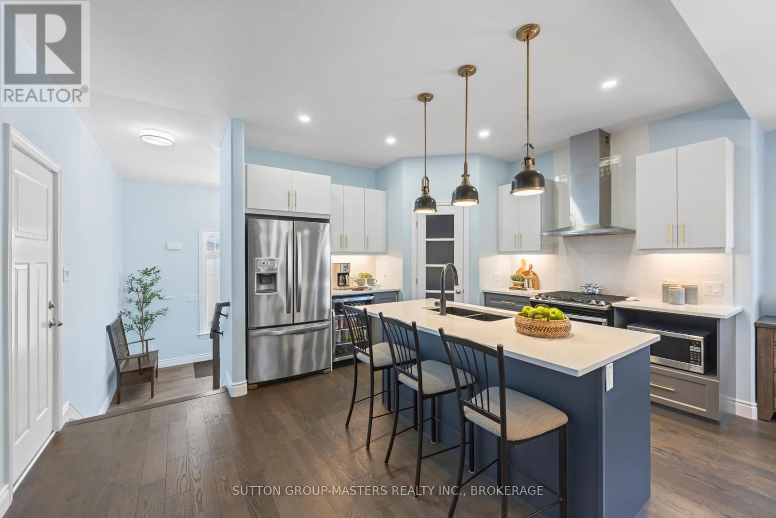 200 MILL POND PLACE Image 18