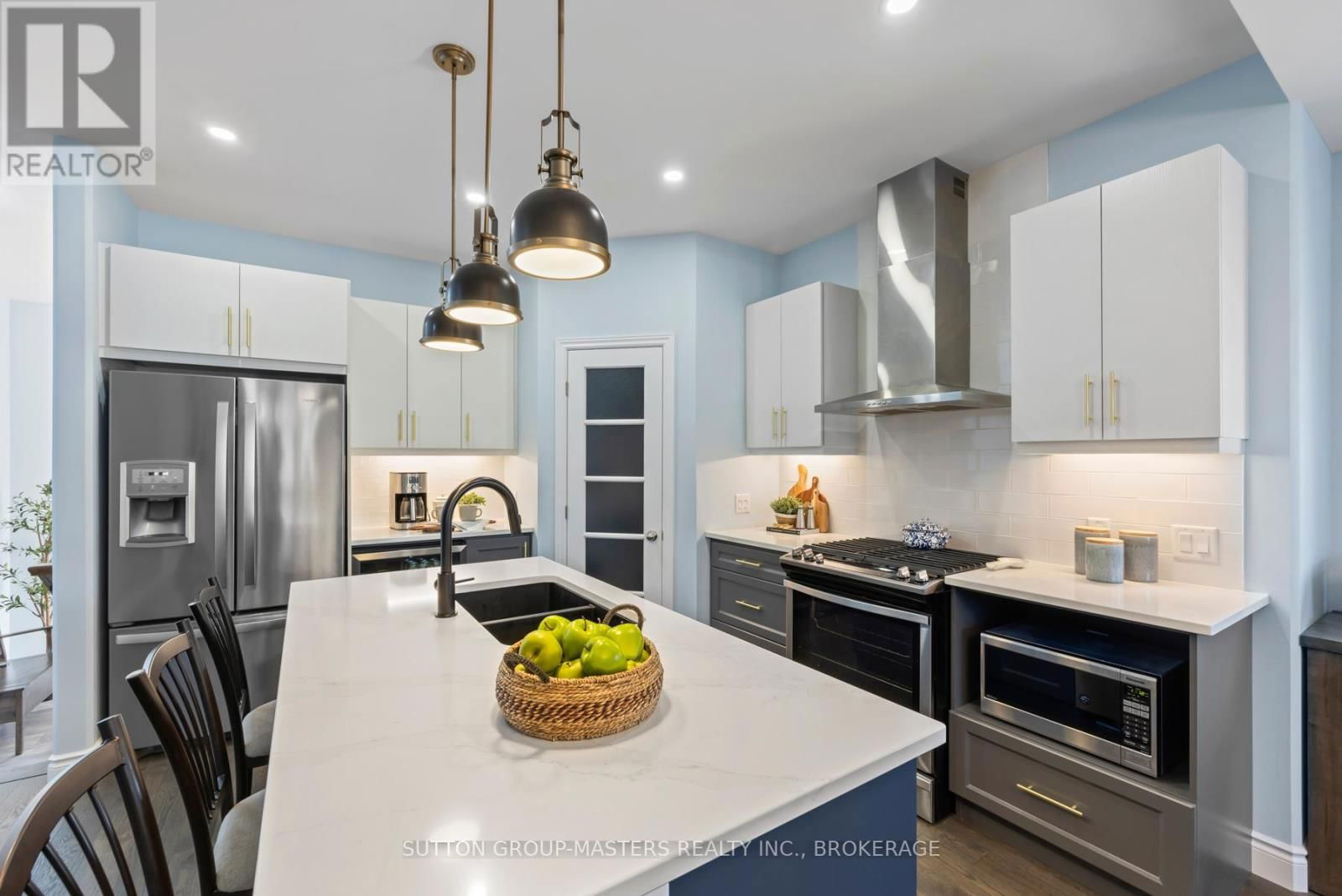 200 MILL POND PLACE Image 19