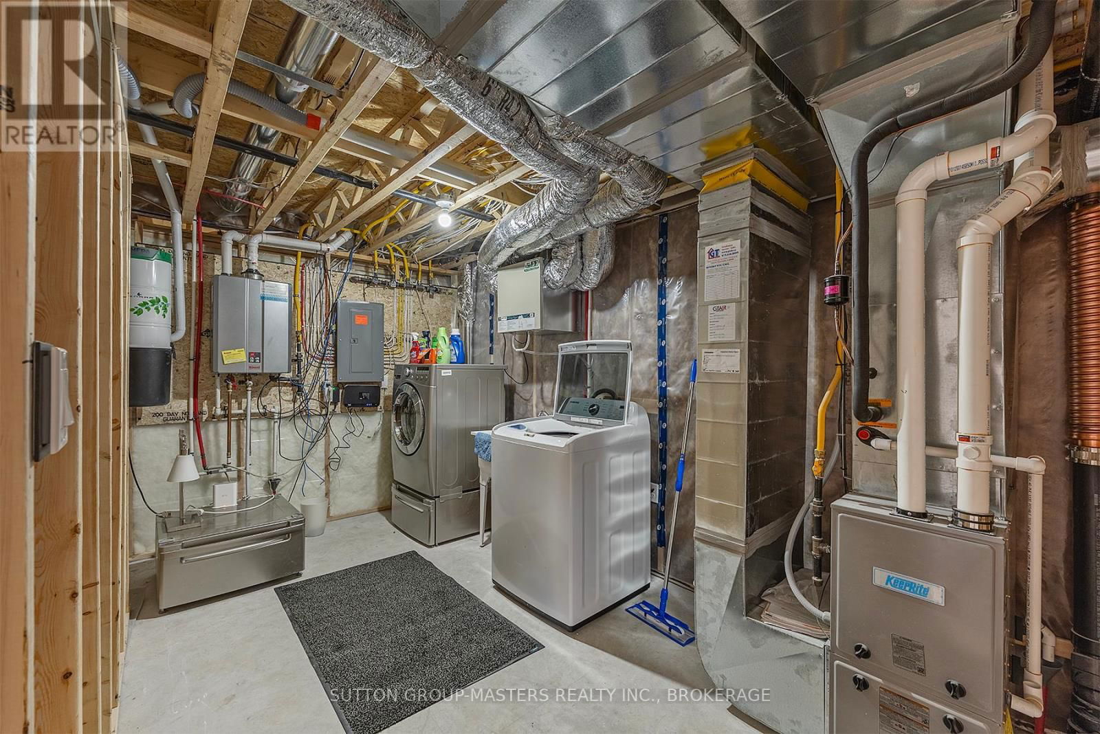 200 MILL POND PLACE Image 39