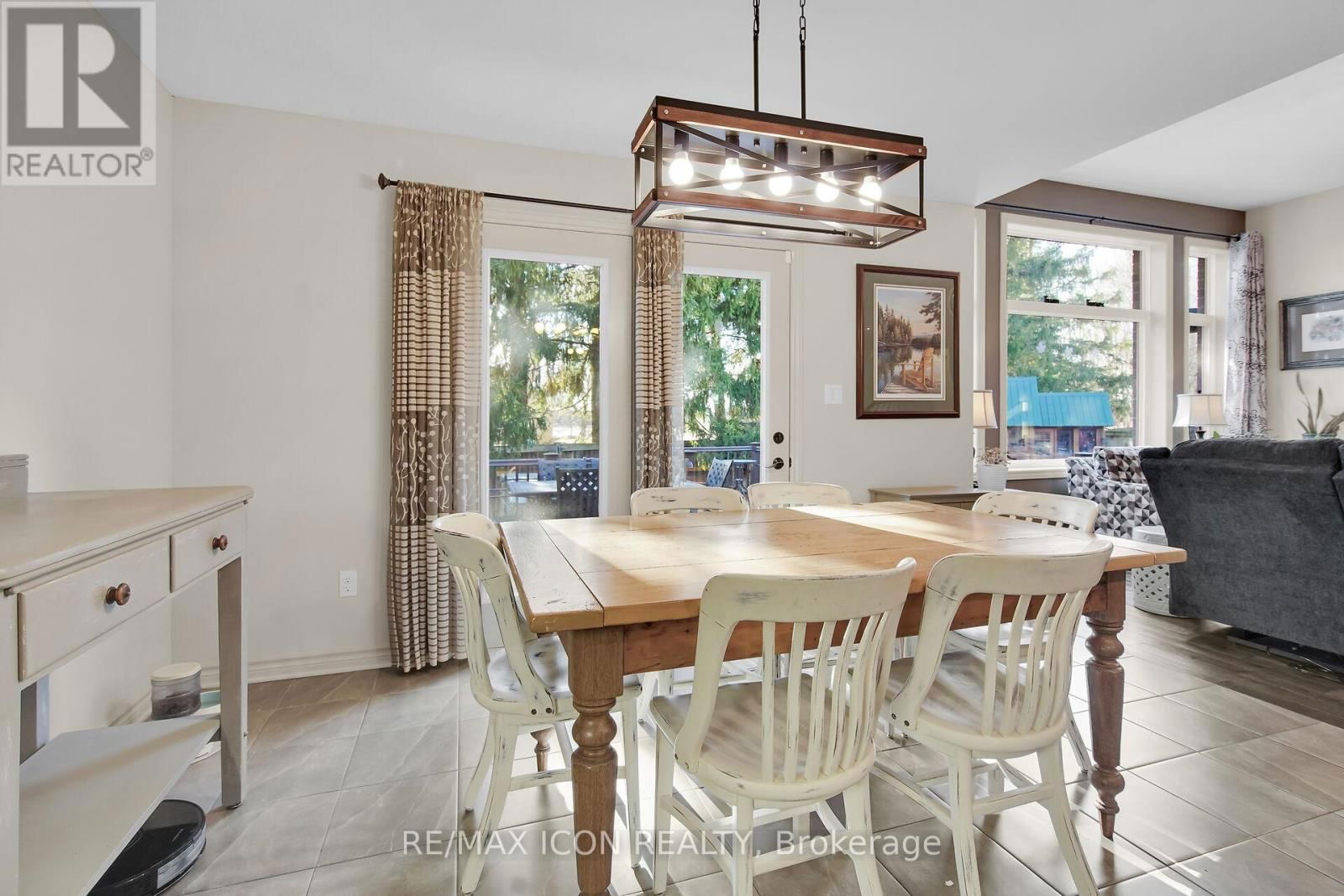 17 TANAGER PLACE Image 13