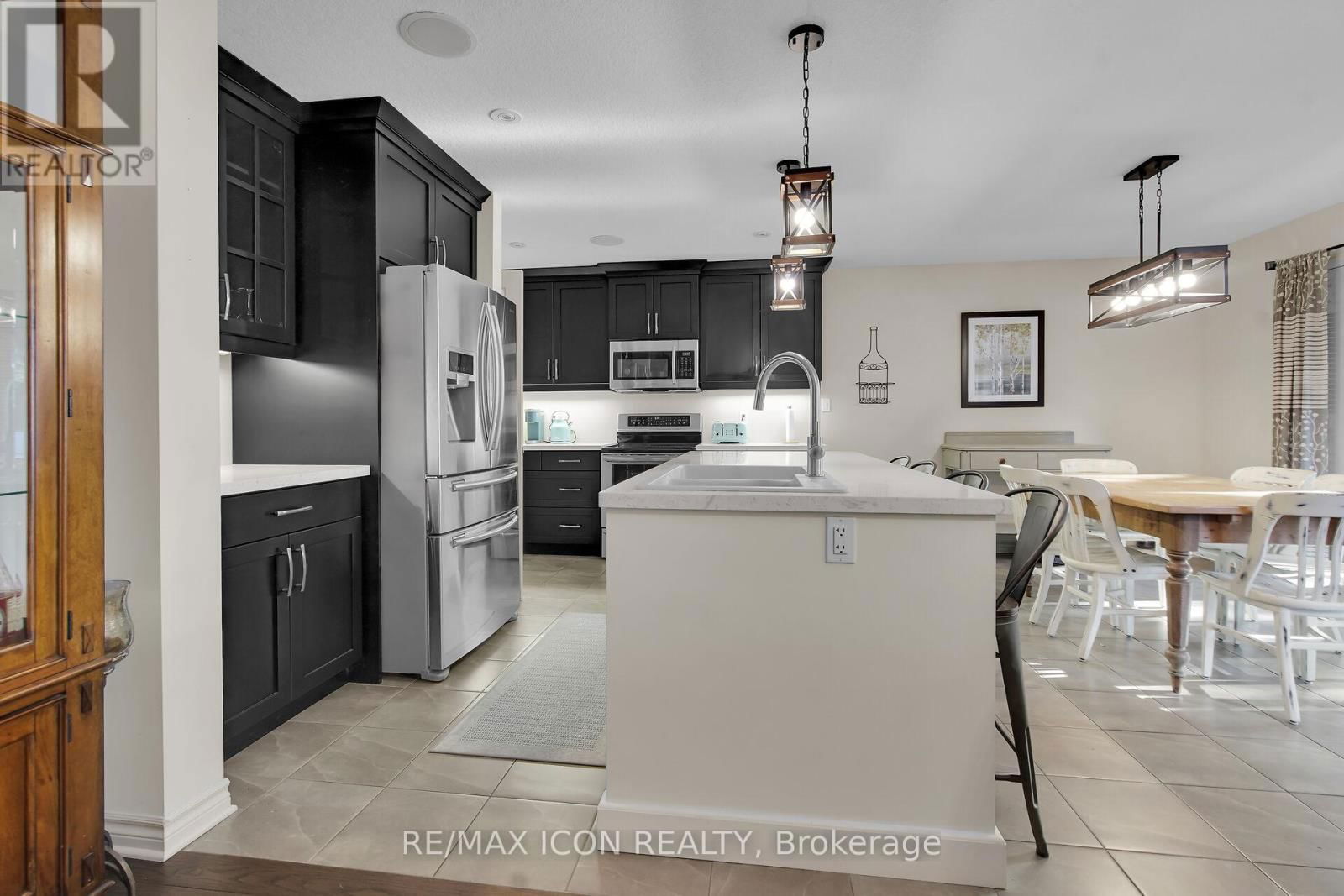 17 TANAGER PLACE Image 15