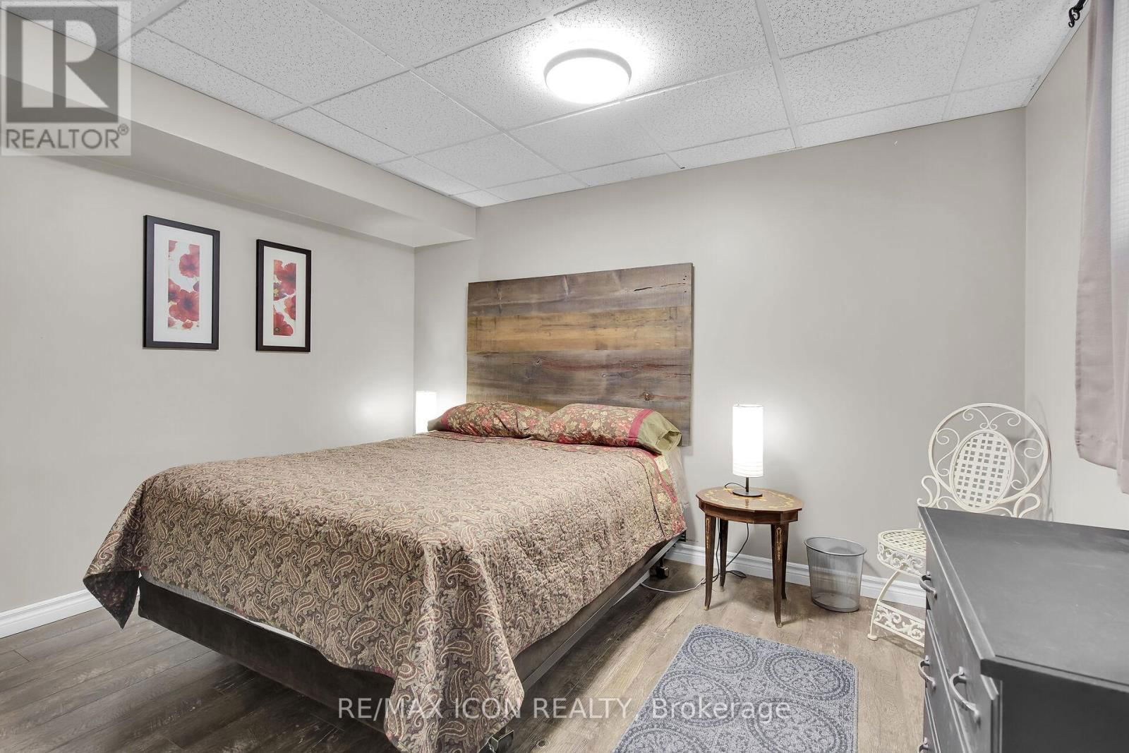 17 TANAGER PLACE Image 30