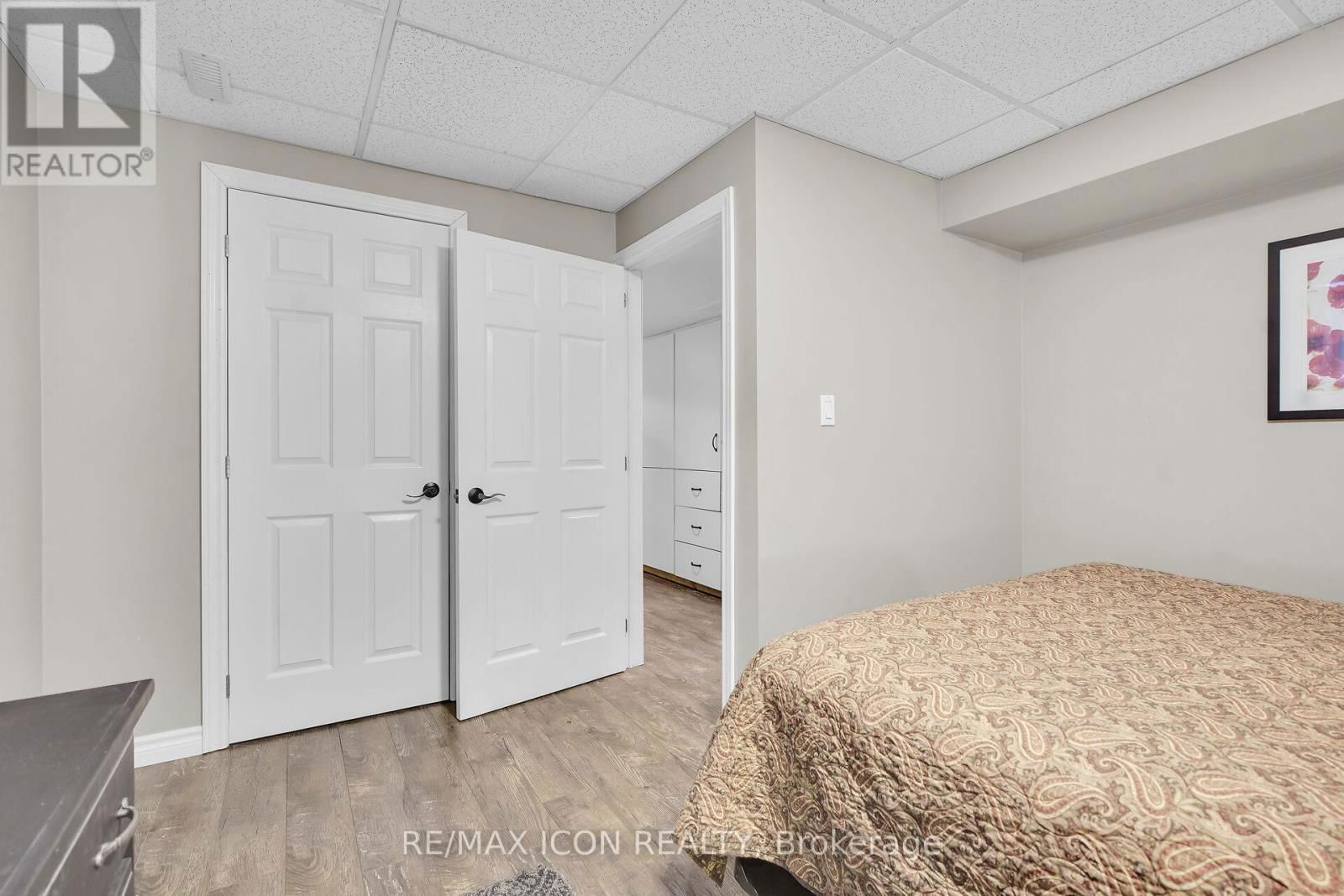17 TANAGER PLACE Image 31