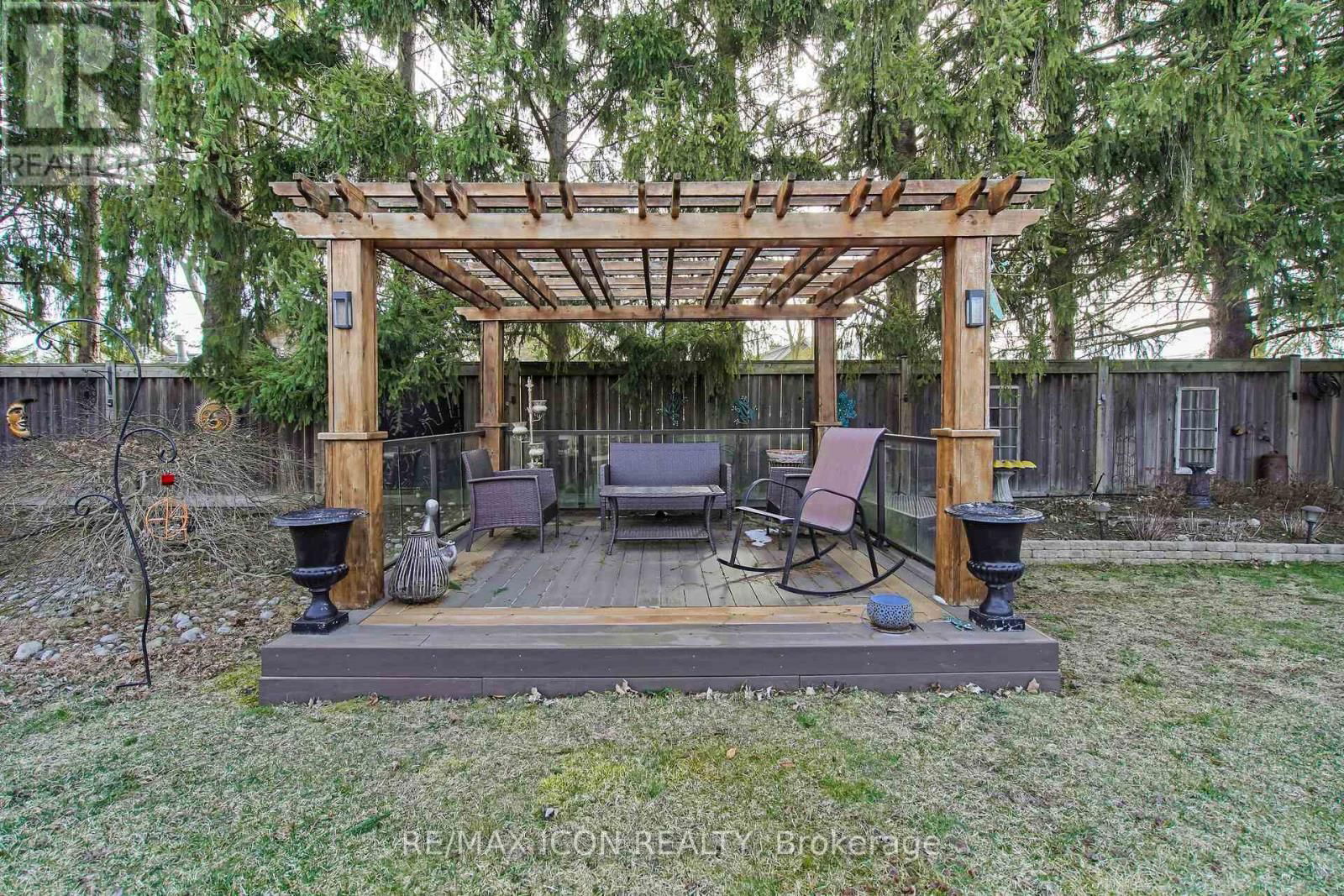 17 TANAGER PLACE Image 39