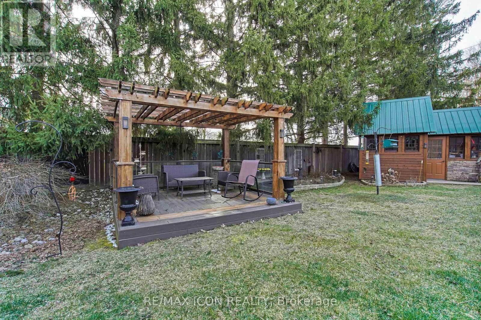 17 TANAGER PLACE Image 40