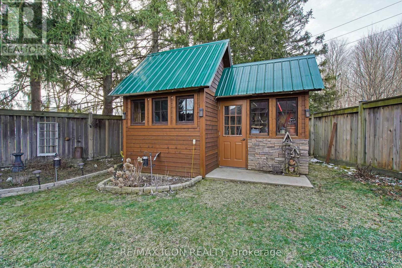 17 TANAGER PLACE Image 41