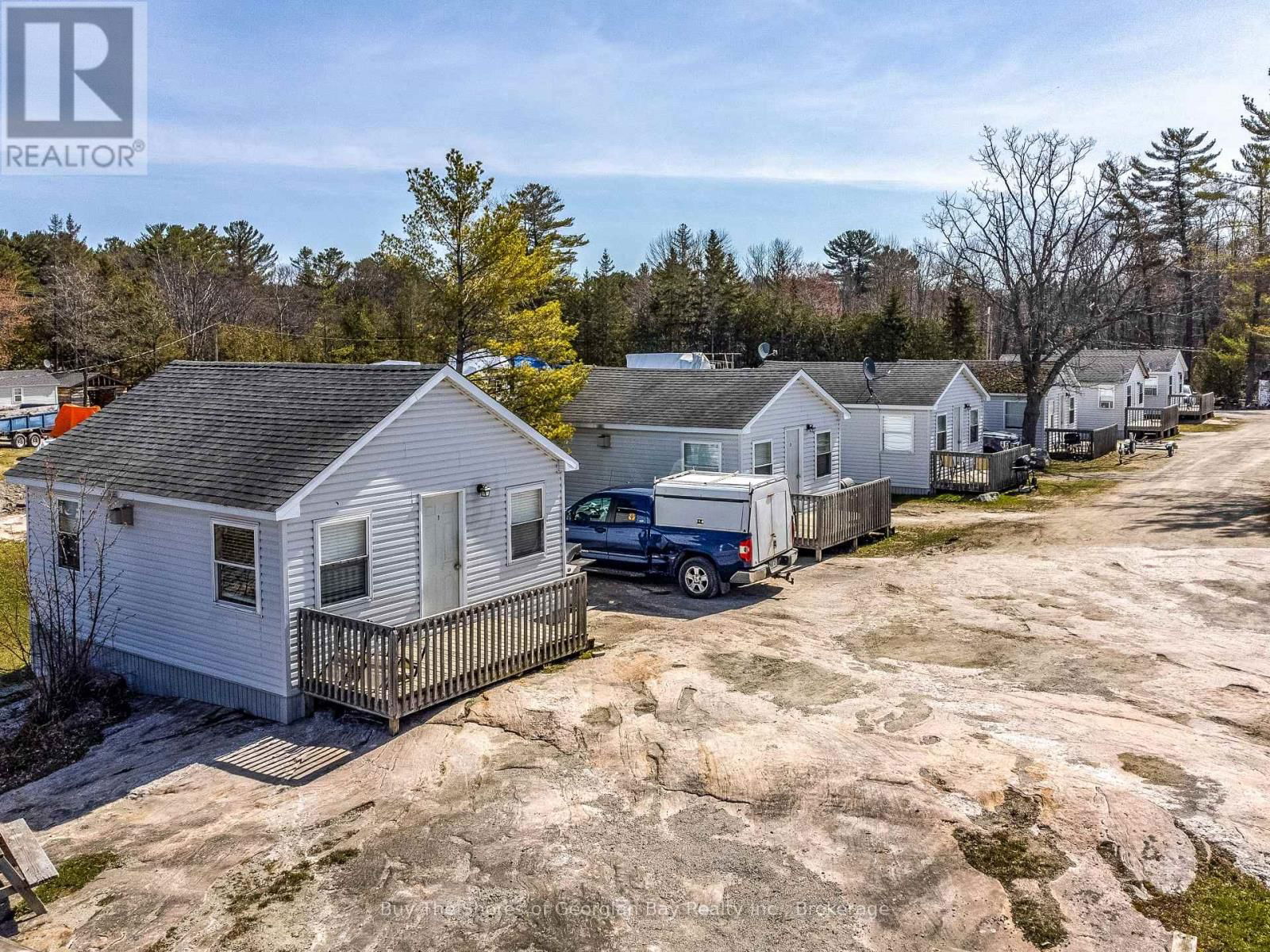 20-42 BLUEWATER ROAD Image 31