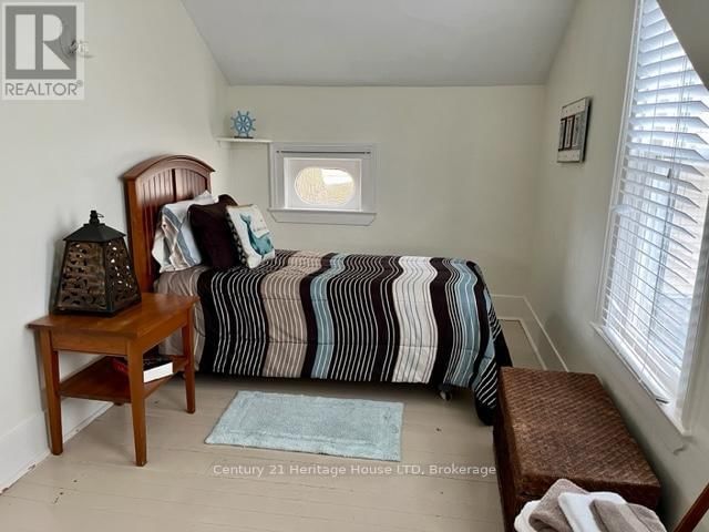 62 WEST STREET Image 14